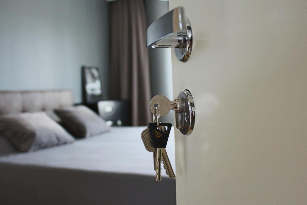 New Modern 4-Room Apartment With Big Balcony And Undeground Parking In Center Of Tallinn Exteriör bild