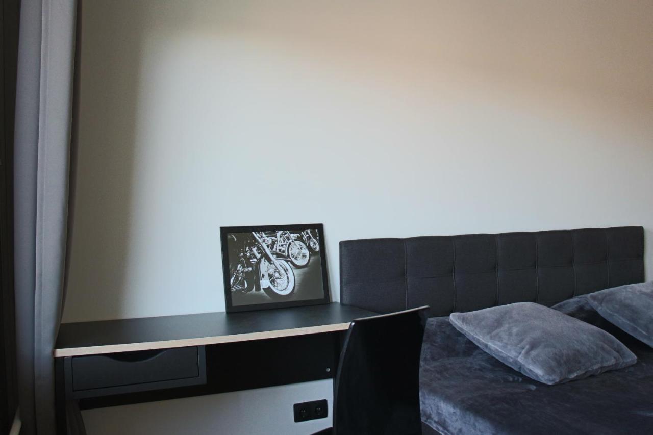 New Modern 4-Room Apartment With Big Balcony And Undeground Parking In Center Of Tallinn Exteriör bild