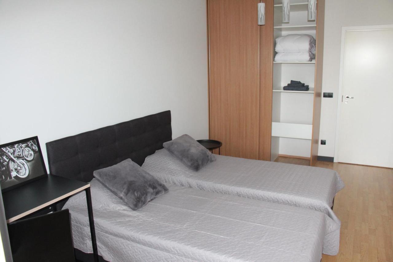 New Modern 4-Room Apartment With Big Balcony And Undeground Parking In Center Of Tallinn Exteriör bild