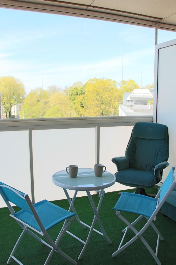 New Modern 4-Room Apartment With Big Balcony And Undeground Parking In Center Of Tallinn Exteriör bild
