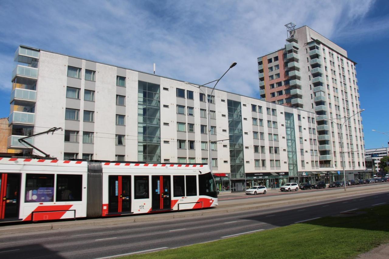 New Modern 4-Room Apartment With Big Balcony And Undeground Parking In Center Of Tallinn Exteriör bild