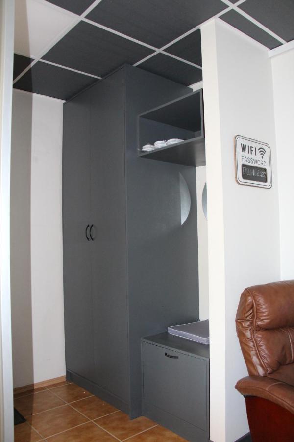New Modern 4-Room Apartment With Big Balcony And Undeground Parking In Center Of Tallinn Exteriör bild